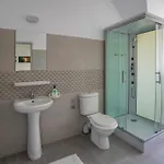 Casa Cretu *
