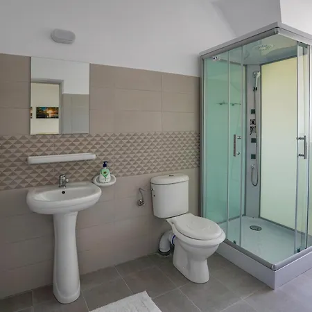 Casa Cretu *